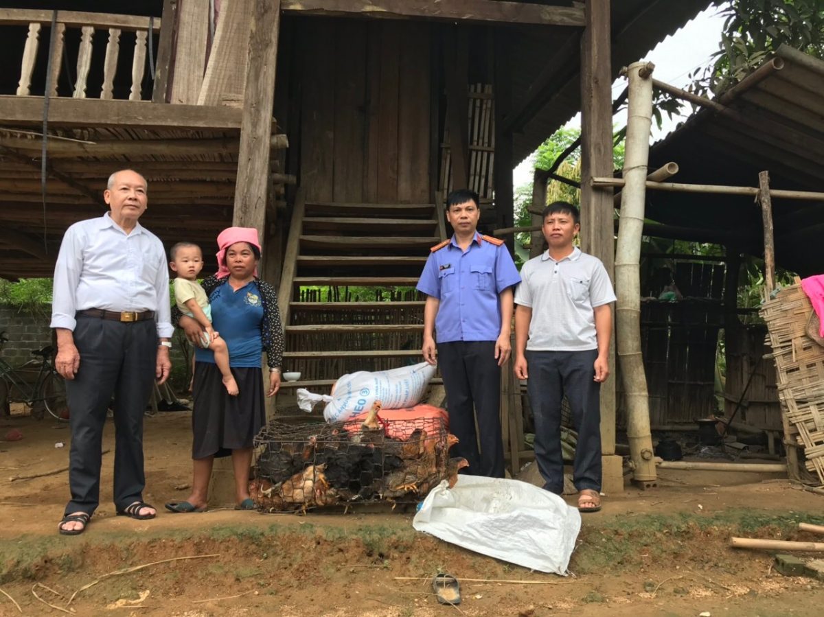 VKSND thị xã Nghĩa Lộ tích cực hưởng ứng phong trào xây dựng nông thôn mới, góp phần cùng địa phương thực hiện mục tiêu giảm nghèo