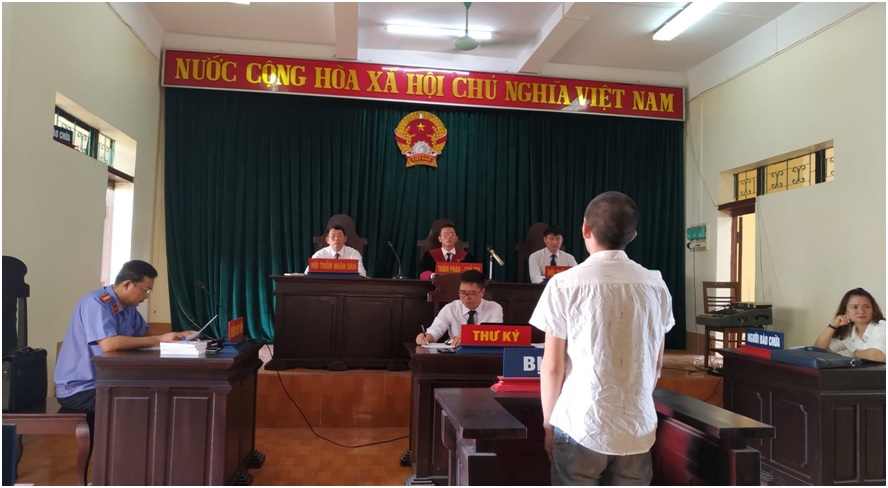 Viện kiểm sát nhân dân huyện Hàm Yên phối hợp với Tòa án nhân dân cùng cấp  tổ chức phiên tòa trực tuyến hình sự  Viện kiểm sát nhân dân tỉnh
