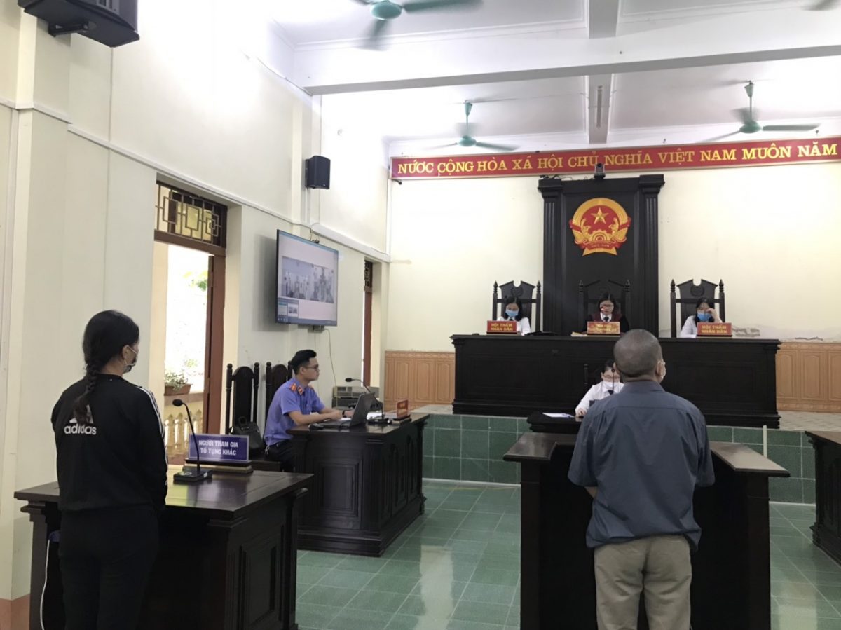 VKSND huyện Trấn Yên đã phối hợp cùng Tòa án nhân dân cùng cấp tổ chức phiên tòa số hóa hồ sơ