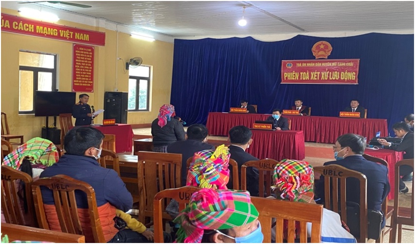 VKSND huyện Mù Cang Chải phối hợp với Tòa án cùng cấp tổ chức phiên tòa xét xử lưu động