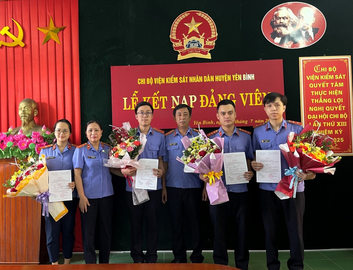 Công tác phát triển Đảng tại Chi bộ Viện kiểm sát nhân dân huyện Yên Bình