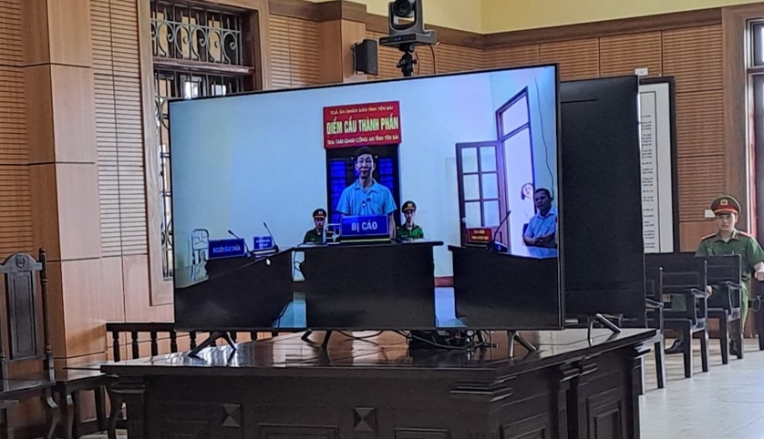 VKSND Tỉnh Yên Bái phối hợp với Tòa án nhân dân tỉnh Yên Bái  tổ chức phiên tòa xét xử trực tuyến