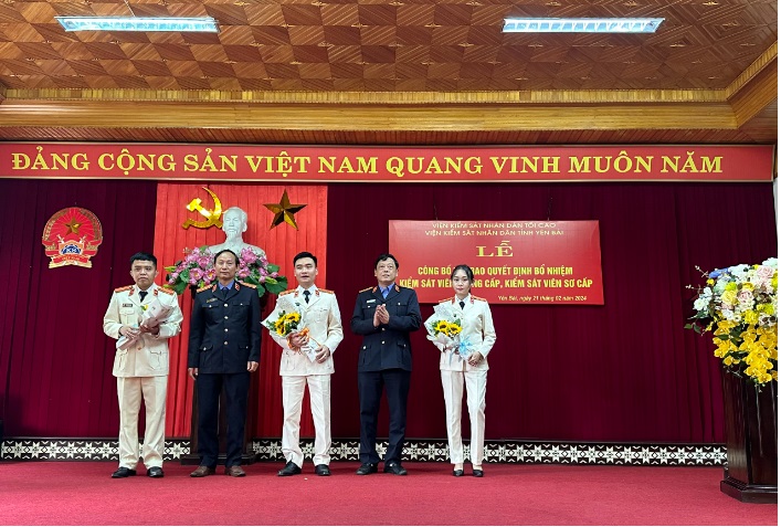VKSND tỉnh Yên Bái tổ chức Lễ công bố và trao Quyết định bổ nhiệm Kiểm sát viên trung cấp, Kiểm sát viên sơ cấp