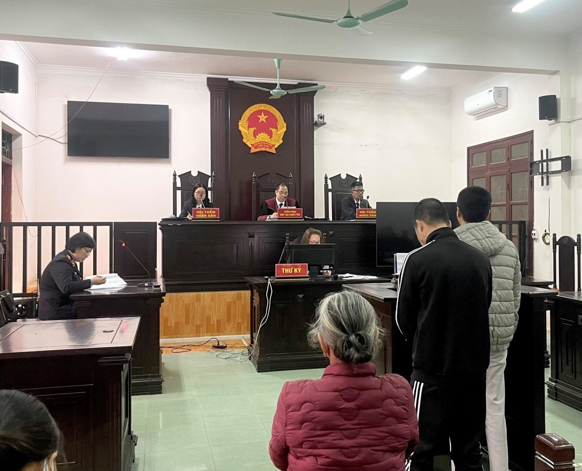 VKSND huyện Yên Bình phối hợp với TAND cùng cấp tổ chức phiên tòa  xét xử trực tuyến và phiên tòa rút kinh nghiệm