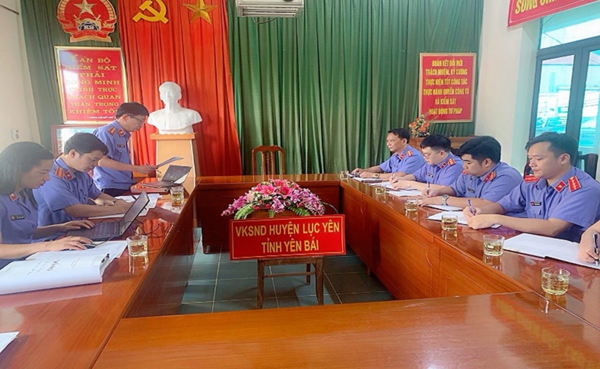 Thanh tra- Khiếu tố VKSND tỉnh Yên Bái kiểm tra việc thực hiện  Quy chế dân chủ tại  VKSND huyện Lục Yên