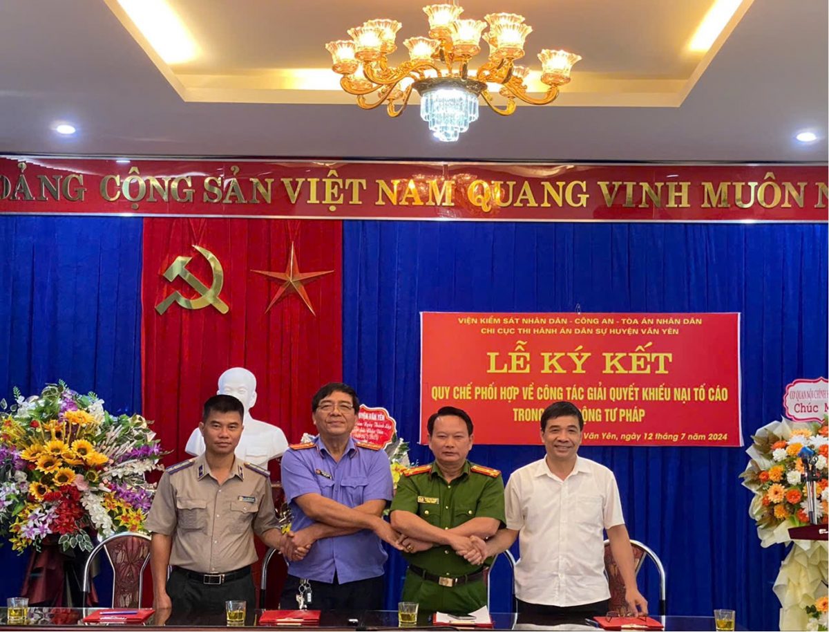 VKSND huyện Văn Yên tổ chức ký kết quy chế phối hợp liên ngành trong công tác giải quyết khiếu nại tố cáo